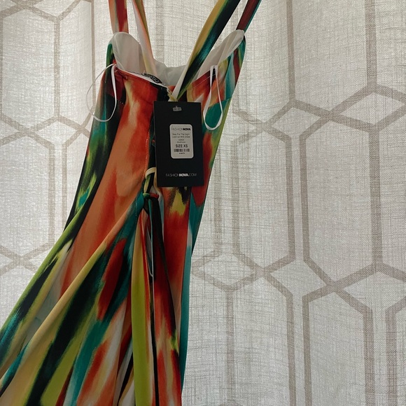 Colorful fashion nova dress NWT size XS - Picture 2 of 3
